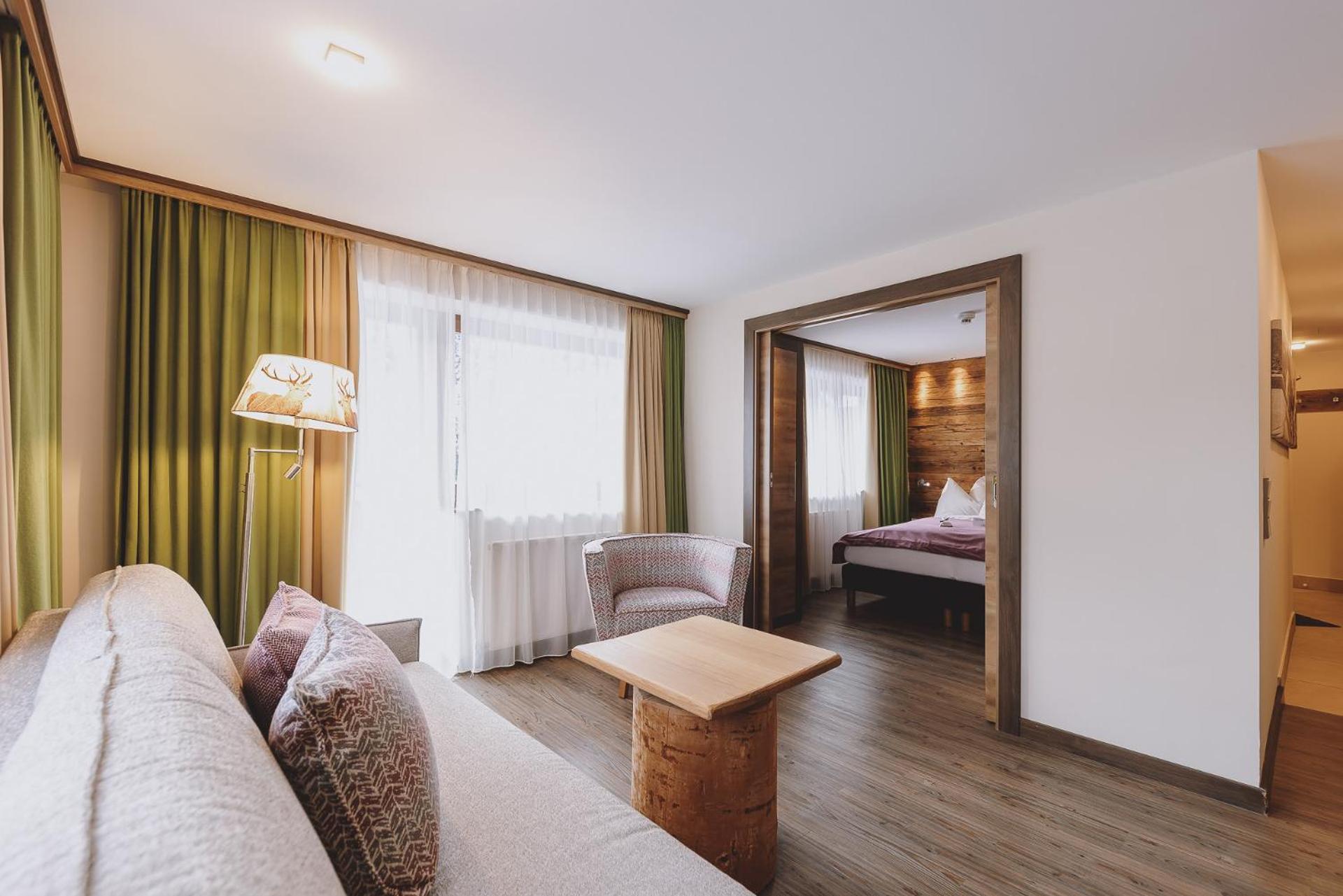 Hotel Die Sonne Saalbach-Hinterglemm Exteriör bild